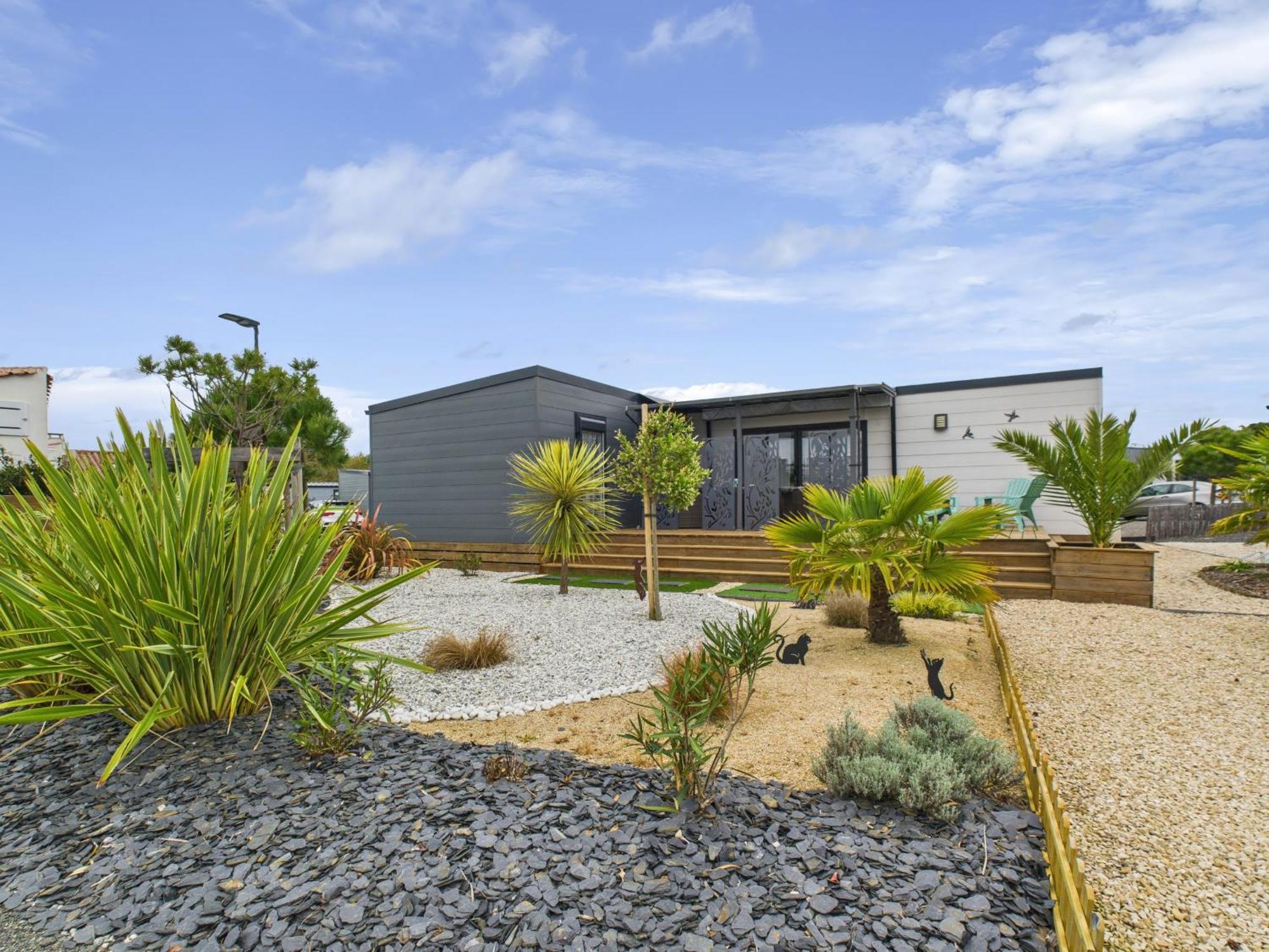 Joli Chalet Pour 6 - Domaine Avec Piscine Bretignolles-sur-Mer Exterior photo